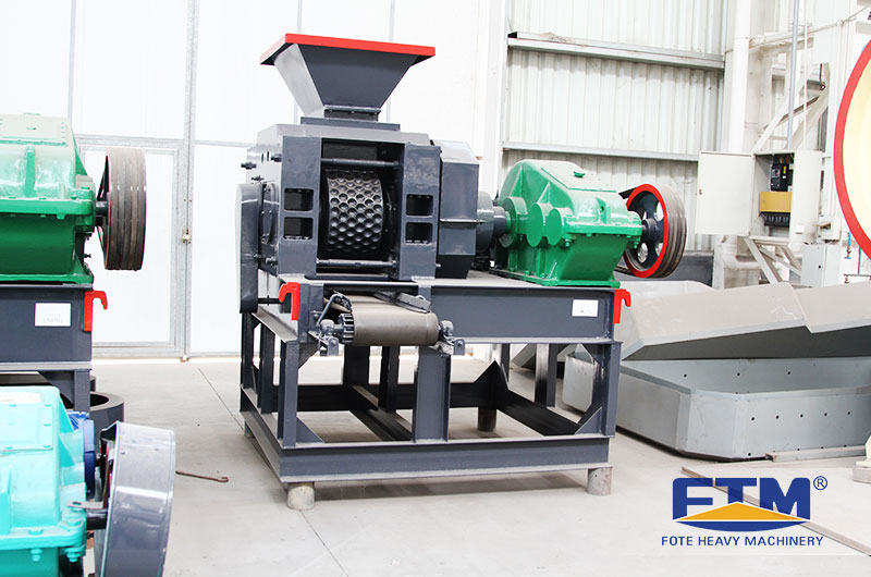 Mineral Powder Briquetting Machine.jpg