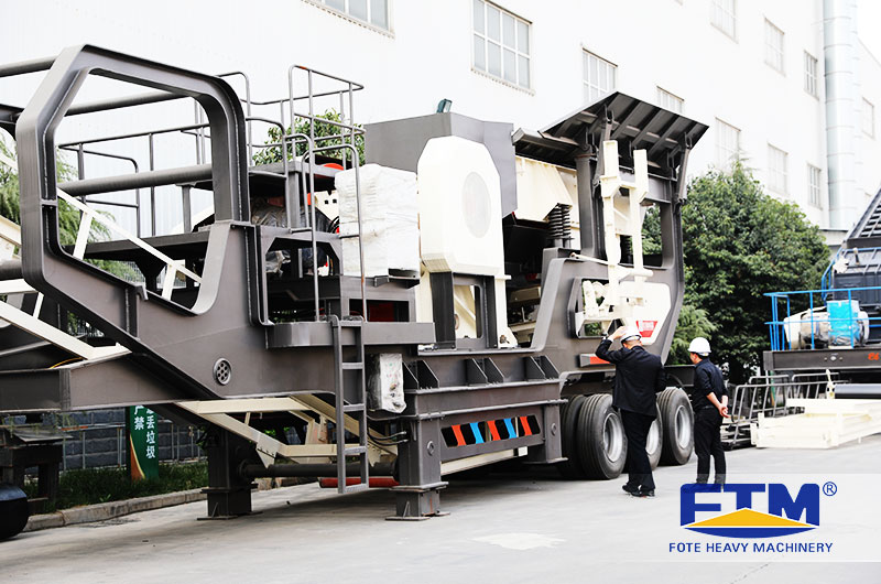 Mobile Jaw Crusher .jpg