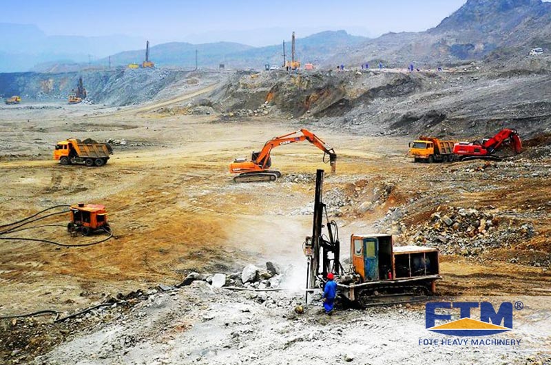 Bauxite Mining in Indonesia.jpg