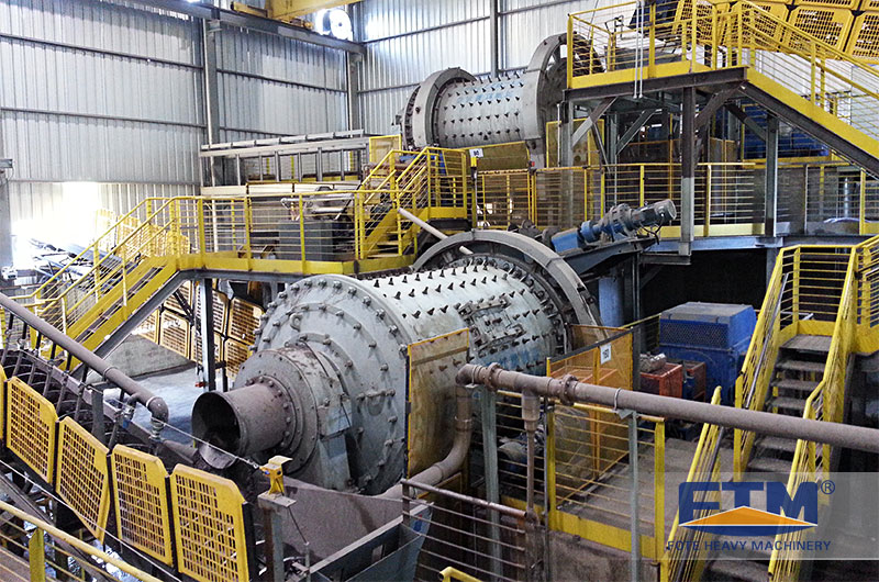 chrome ore ball mill customer site.jpg