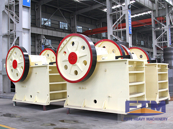 Limestone jaw crusher